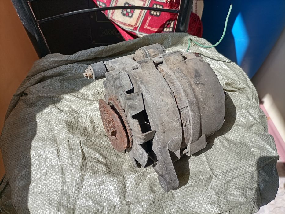 Продам генератор и стартер Опель вектра А