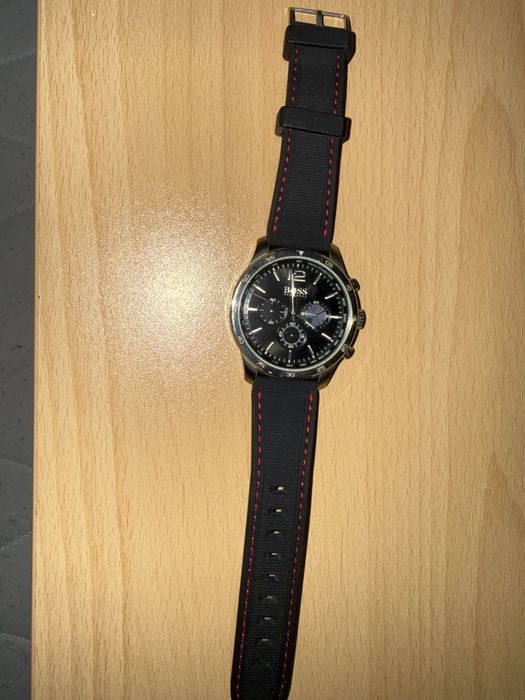 Часовник BOSS Hugo Boss