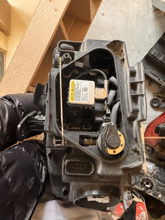 Vand faruri audi a6 !