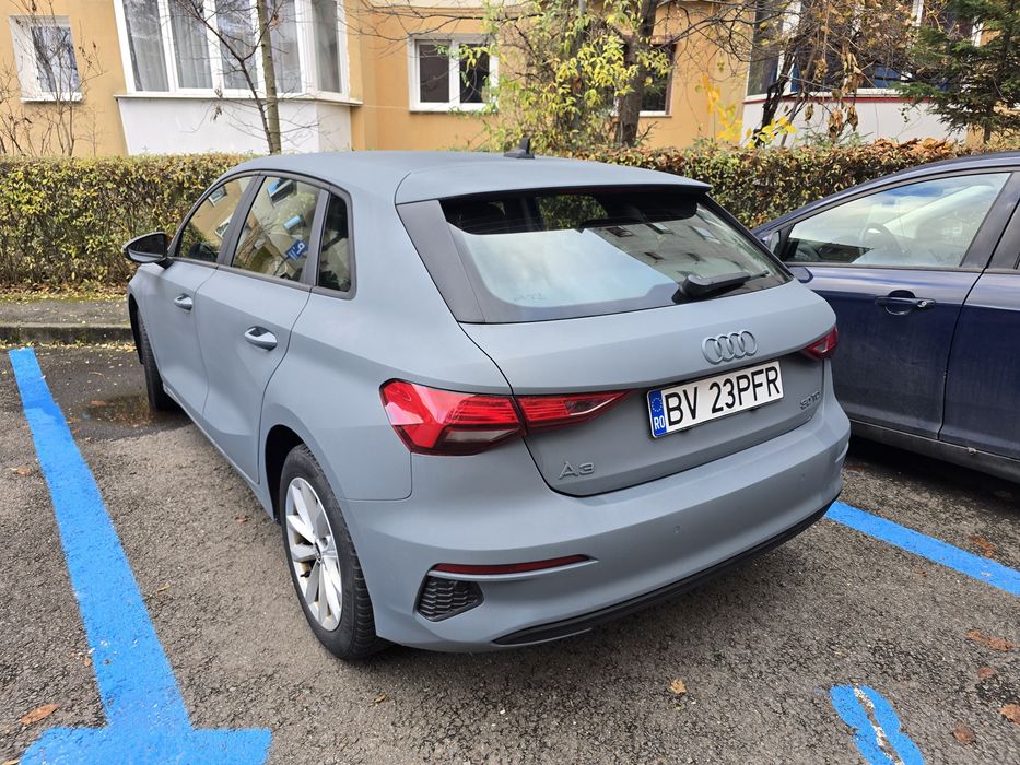 Audi A3 30 TDI 2021  Digital Cockpit Distronic  Keyless go  120.000km