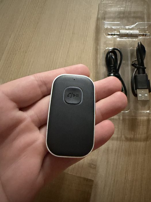 Adaptor bluetooth pentru masina