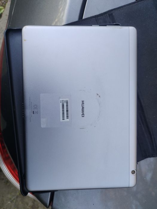 Планшет в хорошем состоянии