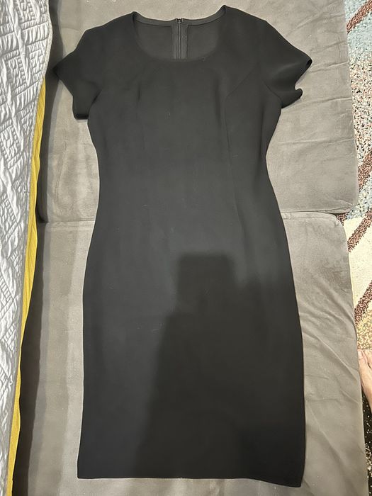 Продам платья 44-46 размеров