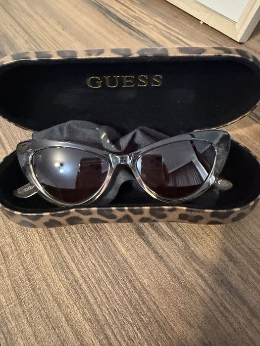 Дамски очила GUESS