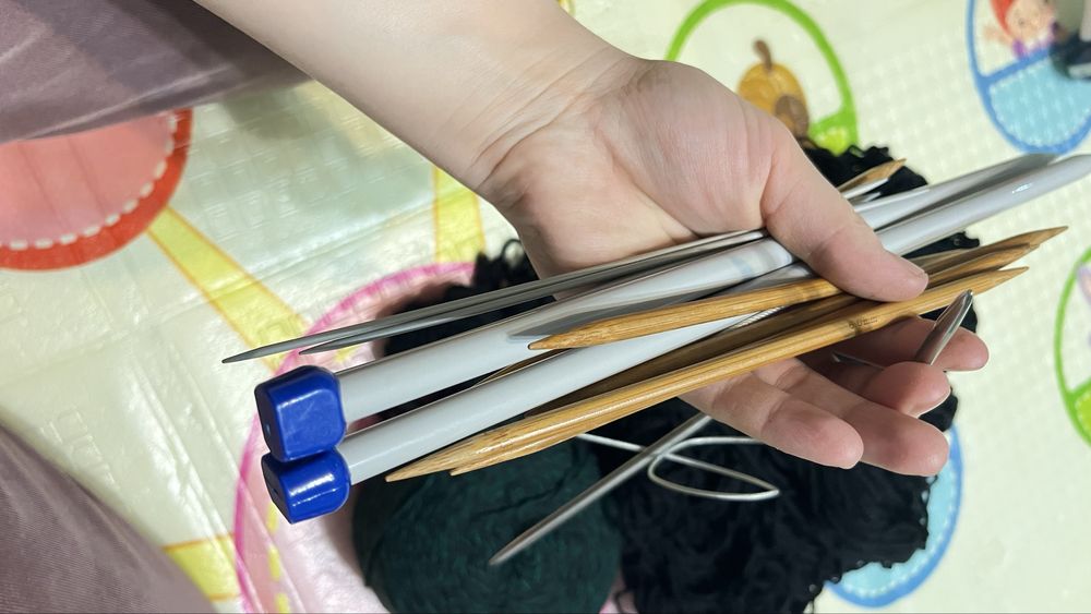 Продам пряжи и спицы