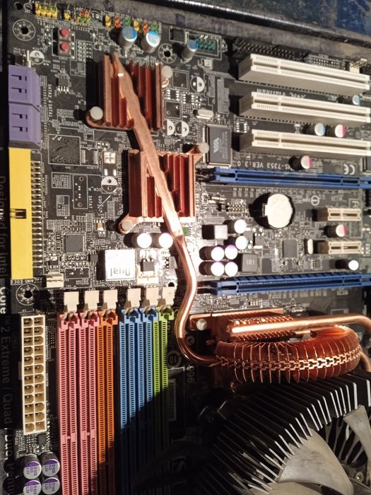 Материнка на комп