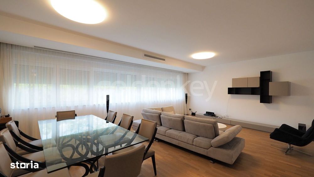 Apartament spatios cu 5 camere | 2 locuri de parcare