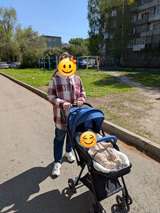 Коляска прогулочная лёгкая 6-7 кг