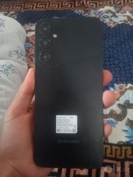 Samsung A05S qora