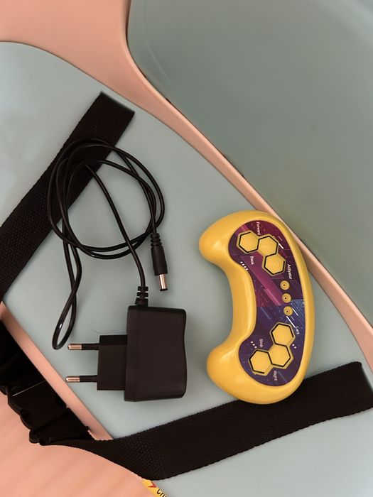 Детская машинка б/у