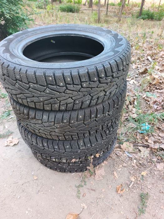 Продам зимние шины