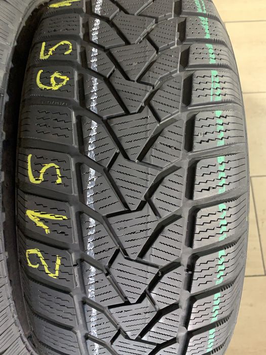 Set 4 x 215 65 16 anvelopă de iarnă