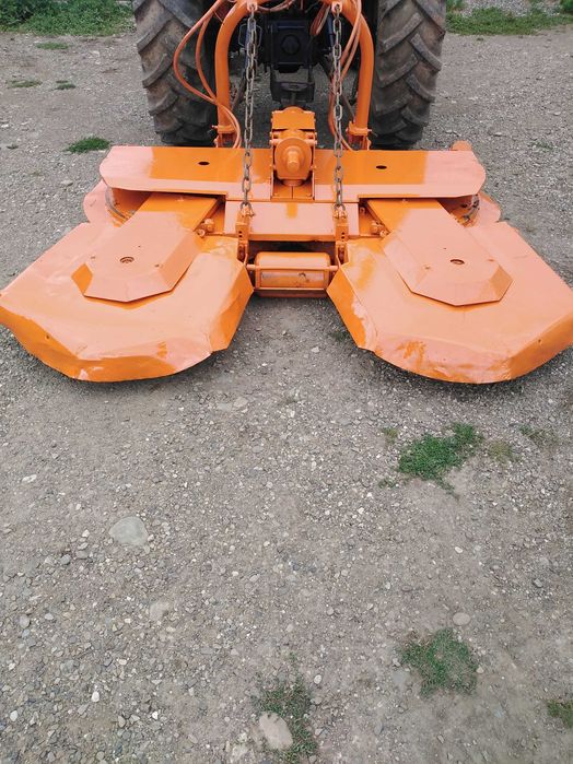 Tocător resturi vegetale