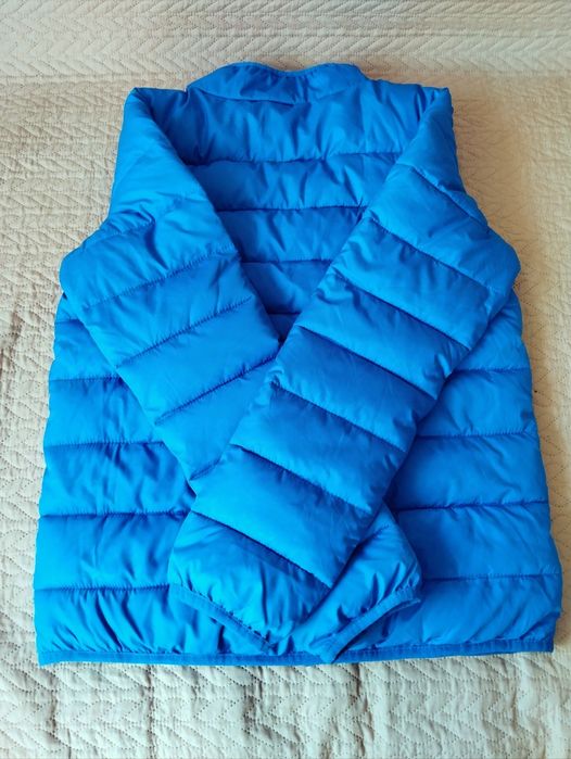 Продам куртку размер 152