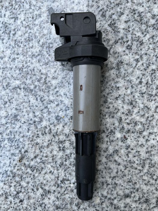 Bosch Bobina 0221504100 Injector 0261500008