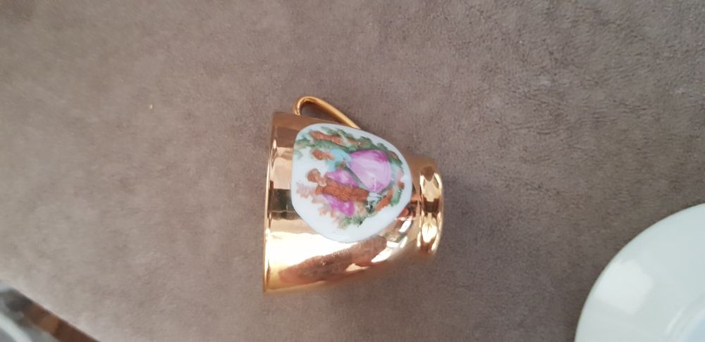 Set 6 cesti vechi din portelan fin