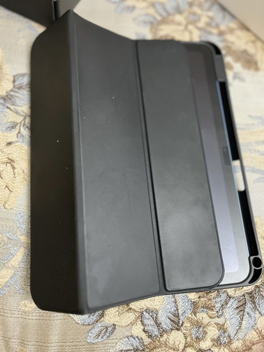 Ipad 10th generation.