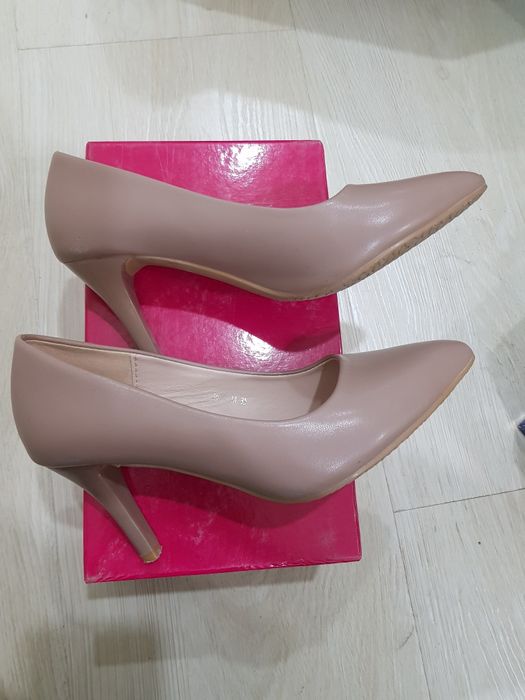 Туфли 35 размер как новые