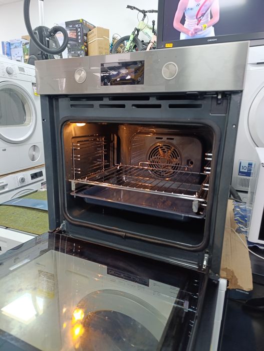 Фурна за вграждане BOSCH