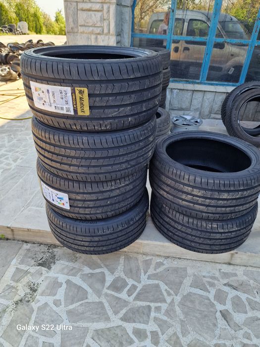 275 35 19/ 245 40 19 Matrax Made in Tihland Замък Ямбола
