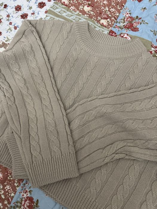 Женский свитер стандарт