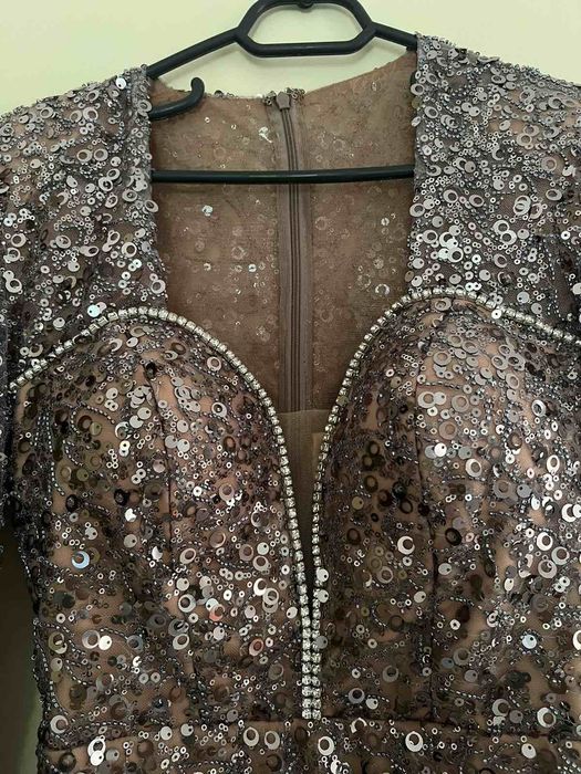 Официална дизайнерска рокля