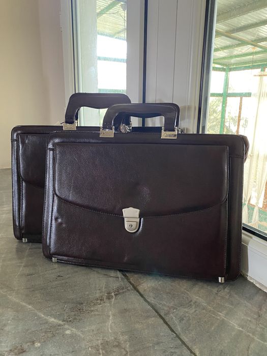 Портфели новые