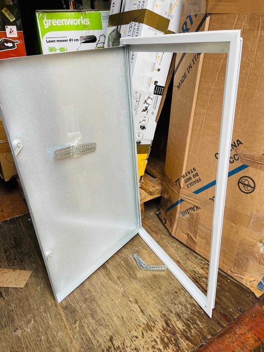 Ușă de vizitare otel Primus, albă, 500 x 800 mm cu închidere pătrată