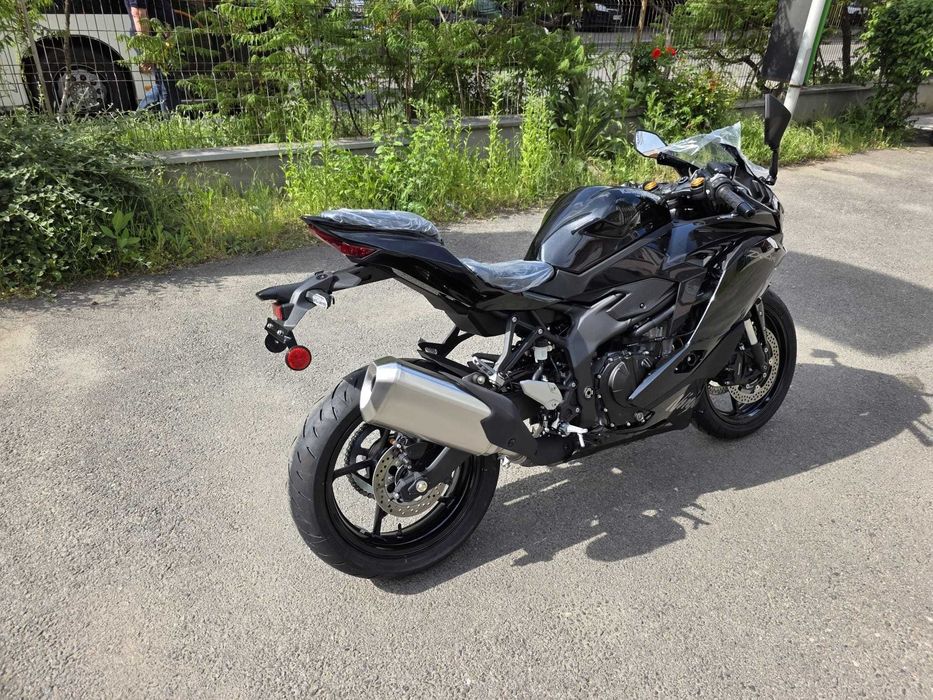 kawasaki zx4r • Anunturi gratuite • OLX.ro