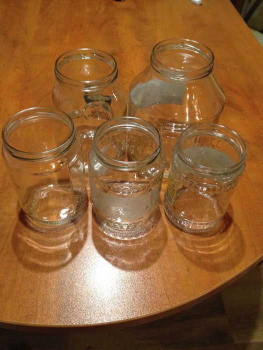 Стъклени буркани