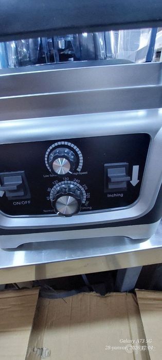 Blender bunkerli 2, 3, 4. litr har xil turdagi blenderlar Professional