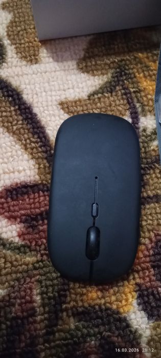 Продам планшет LI6000