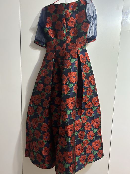 Платье торжественное