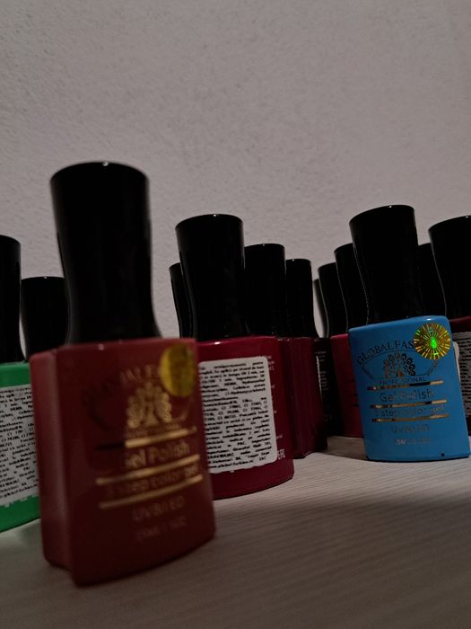Set 26 lacuri de unghii Global Fashion – NOI, culori superbe!