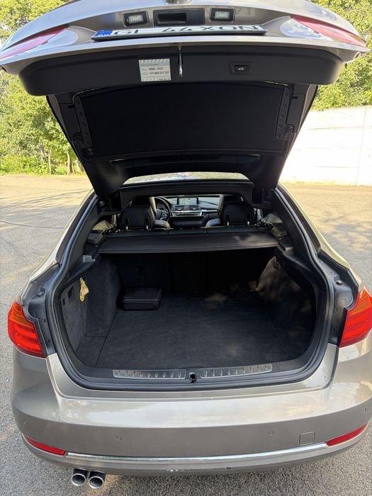 bmw 325 GT Luxury Line / Panoramic