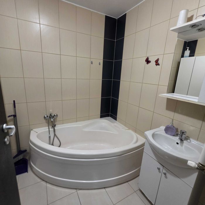Inchiriez apartament 2 camere in Militari Residence