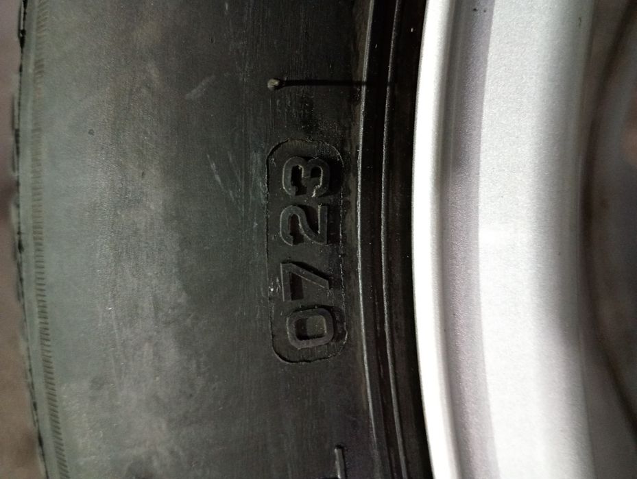 AUDI оригинални джанти със летни гуми 205/55/16 7J ET35 5x112 цо66