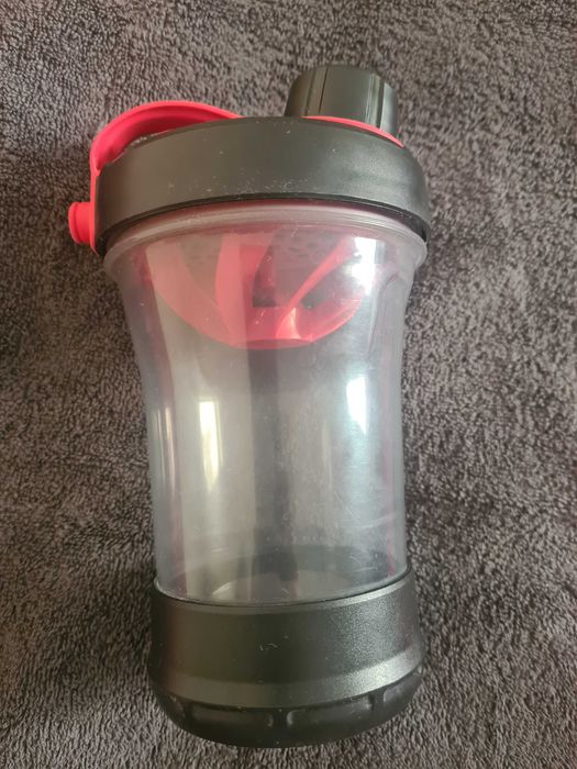 Продам шейкер decathlon