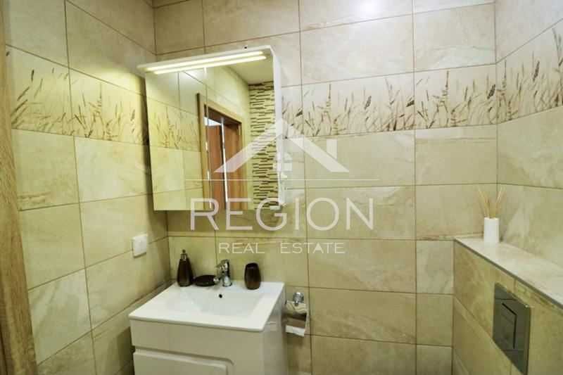 Дава се под наем Двустаен апартамент в Варна, Бриз - 55 кв.м за 351.9 € - Снимка #5