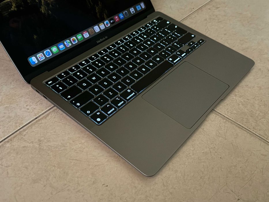 13.3' Apple MacBook Air M1 2020 Space Grey 16GB RAM/256GB SSD/Бат 14ч