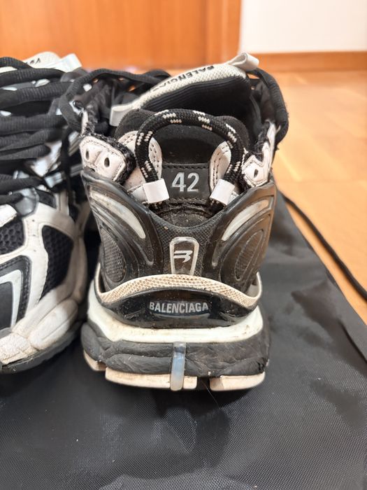 Balenciaga runners