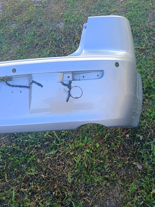 Продам бампер митсубиси