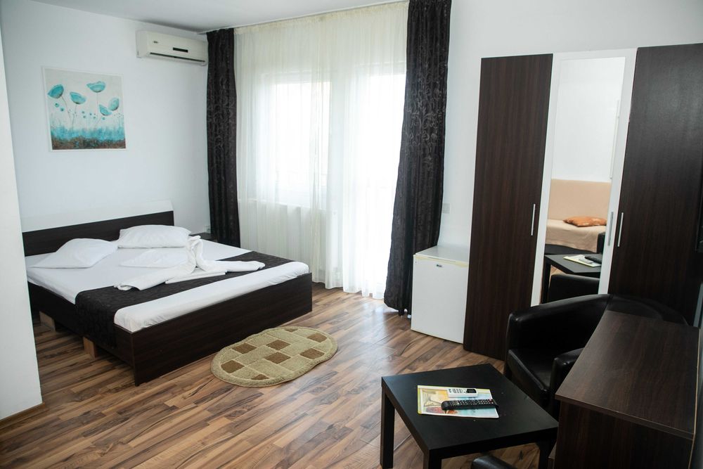 Inchiriere proprietate Mamaia Nord(zona Plaja Azimuth)-Pensiune