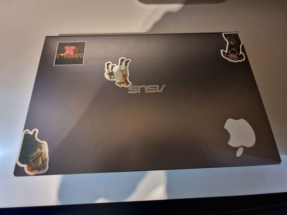 Laptop Asus X515