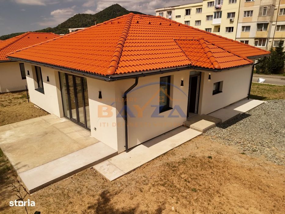 Casa nouă cu 4 camere în Baia Sprie, strada Plevnei, teren 550 mp