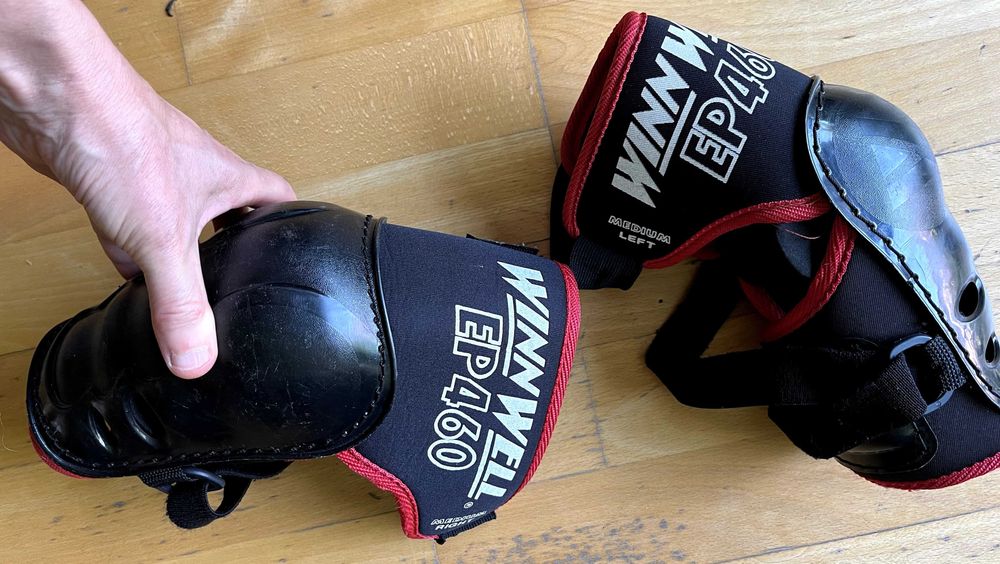 Cotiere Hochei Winnwell EP460 – Mărimea Junior M (12" / 30 cm)