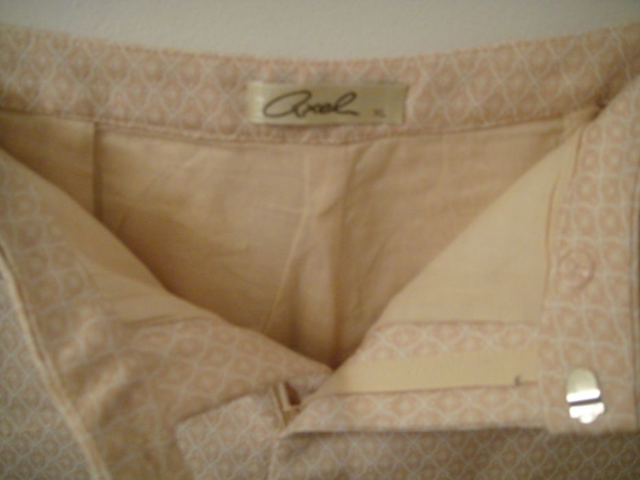 Pantaloni scurti Axel,marimea XL,merg L,ca noi