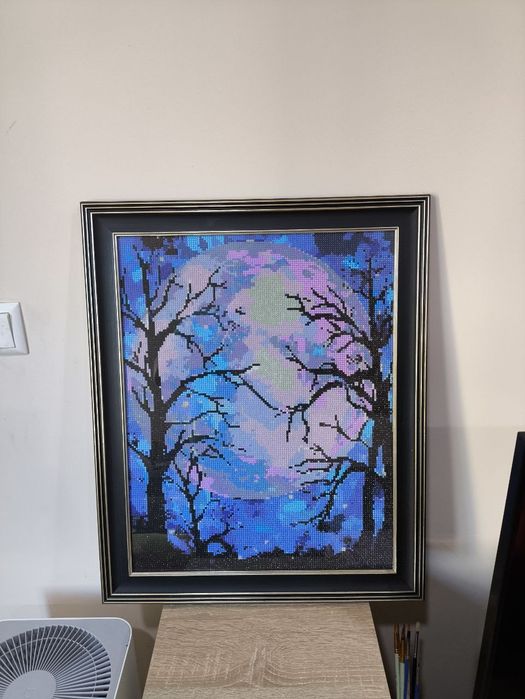 Готови диамантени гоблени.