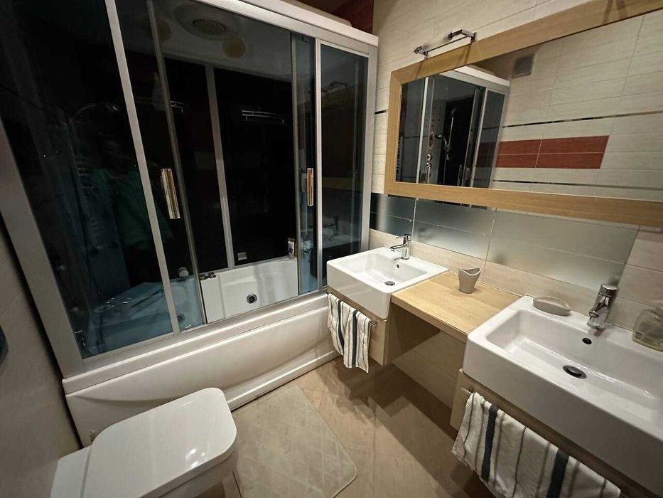 Дава се под наем Многостаен апартамент в София, Витоша - 300 кв.м за 1900 € - Снимка #7