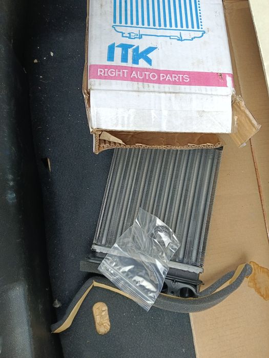 Радиатор на ларгус